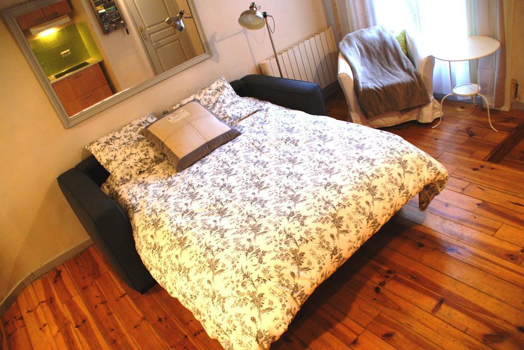 Lou Magnan Appartement LʼIsle-sur-la-Sorgue Kamer foto
